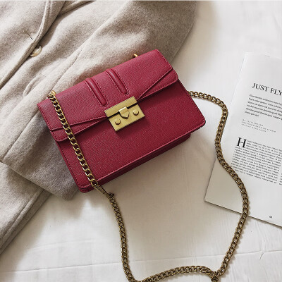 Advanced sense bag foreign air female bag 2019 new wave Korean version of the wild simple fashion chic chain Messenger bag
Advanced sense bag foreign air female bag 2019 new wave Korean version of the wild simple fashion chic chain Messenger bag