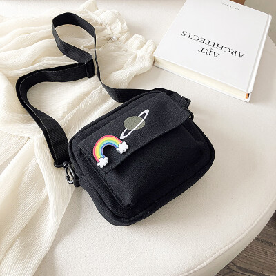Temperament fashion chic Messenger bag 2019 new cartoon planet canvas small square bag female simple wild shoulder bag
Temperament fashion chic Messenger bag 2019 new cartoon planet canvas small square bag female simple wild shoulder bag