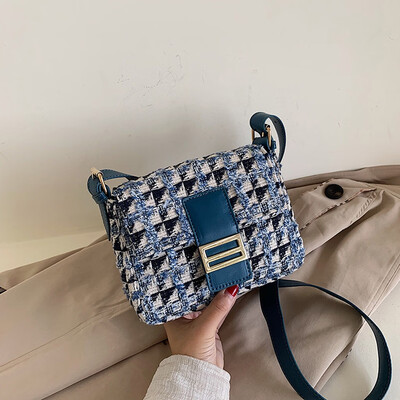 Tailored Female Bag Versatile Chain One Shoulder Small Square Bag Fashion Crossbody Bag
Tailored Female Bag Versatile Chain One Shoulder Small Square Bag Fashion Crossbody Bag