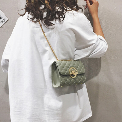 Female bag 2019 new rhombic chain bag French niche foreign language Messenger bag wild ins net red fashion bag
Female bag 2019 new rhombic chain bag French niche foreign language Messenger bag wild ins net red fashion bag