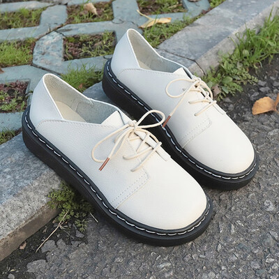 Black soft sister small leather shoes female British wind spring Korean version of the hundred plus thick bottom tie with single s
Black soft sister small leather shoes female British wind spring Korean version of the hundred plus thick bottom tie with single s