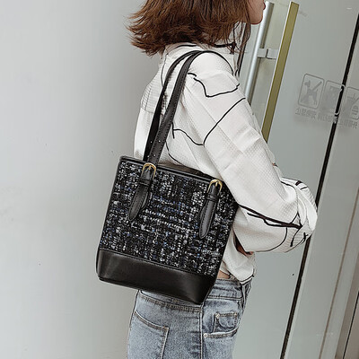 Foreign air small bag female 2019 new ins super fire Korean version of the portable wild shoulder bag fashion straw bag bucket
Foreign air small bag female 2019 new ins super fire Korean version of the portable wild shoulder bag fashion straw bag bucket