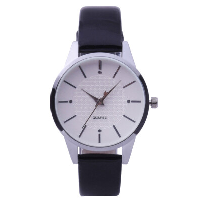 New simple&stylish irregular strap watch simple