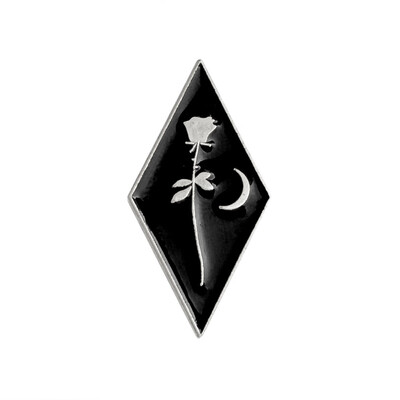 Heart Dagger Rose Moon Hand Goth pin set Punk pins Enamel pins Badges Brooches Men women Accessories
Heart Dagger Rose Moon Hand Goth pin set Punk pins Enamel pins Badges Brooches Men women Accessories