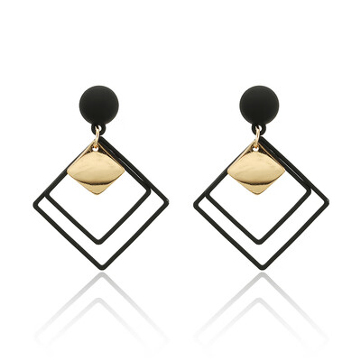 Korean Style Asymmetrical Earrings Geometric Drop Earrings Rhinestone Circle Acrylic Shell Earrings Temperament Earring jewelry
Korean Style Asymmetrical Earrings Geometric Drop Earrings Rhinestone Circle Acrylic Shell Earrings Temperament Earring jewelry