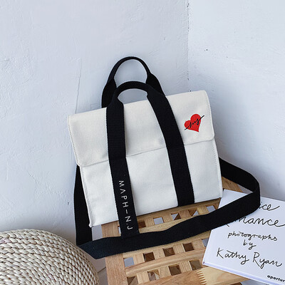 Korean version 100 lap bag summer chic simple canvas Toto bag new 2019 fashion single shoulder slant womens bag
Korean version 100 lap bag summer chic simple canvas Toto bag new 2019 fashion single shoulder slant womens bag
