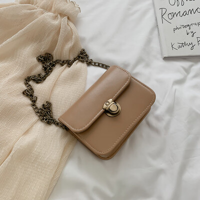 Casual retro wild small square bag 2019 new texture small bag female fashion Korean version of the chain shoulder Messenger bag
Casual retro wild small square bag 2019 new texture small bag female fashion Korean version of the chain shoulder Messenger bag