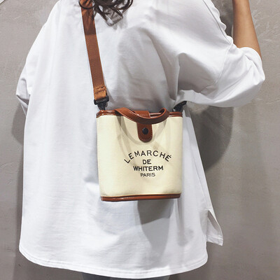 Canvas big bag female 2019 new Korean version of the wild Messenger bag bucket bag large capacity shoulder fashion handbag
Canvas big bag female 2019 new Korean version of the wild Messenger bag bucket bag large capacity shoulder fashion handbag