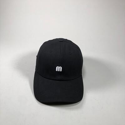 Korean version ins100 student sunshade cap outdoor letter embroidered baseball cap woman summer fashion new duck tongue cap
Korean version ins100 student sunshade cap outdoor letter embroidered baseball cap woman summer fashion new duck tongue cap