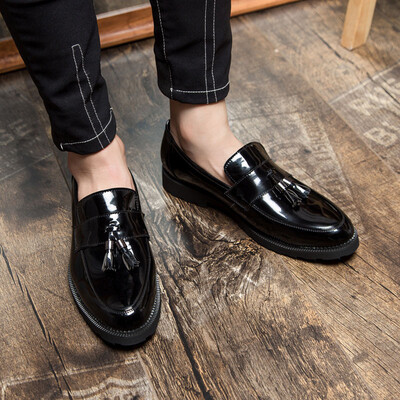 Summer thick-soled casual shoes mens British Korean version of a pedal lazy shoes youth set of toe patent leather small shoes
Summer thick-soled casual shoes mens British Korean version of a pedal lazy shoes youth set of toe patent leather small shoes
