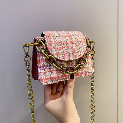 In autumn&winter new wool small bag women 2019 new Korean chain messenger bag Joker temperament shoulder bag
In autumn&winter new wool small bag women 2019 new Korean chain messenger bag Joker temperament shoulder bag