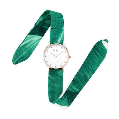 Fashion Ultra Thin Watch For Womens Creative Slik Ribbon Watch Women 2018 Minimalist Rhinestone Quartz Wrist Watch Female Damski