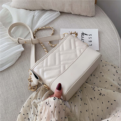 Ins chain small bag summer small fresh new 2019 fashion texture wandering bag with one shoulder slanted female bag tide
Ins chain small bag summer small fresh new 2019 fashion texture wandering bag with one shoulder slanted female bag tide