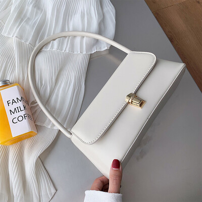 Advanced foreign gas bag simple retro bag new 2019 network celebrity lock single shoulder bag leisure oblique satchel bag
Advanced foreign gas bag simple retro bag new 2019 network celebrity lock single shoulder bag leisure oblique satchel bag