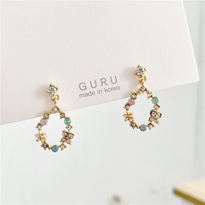 2019 latest design brand color flower earrings generous minimalist temperament fashion summer gift Korean earrings for women
2019 latest design brand color flower earrings generous minimalist temperament fashion summer gift Korean earrings for women