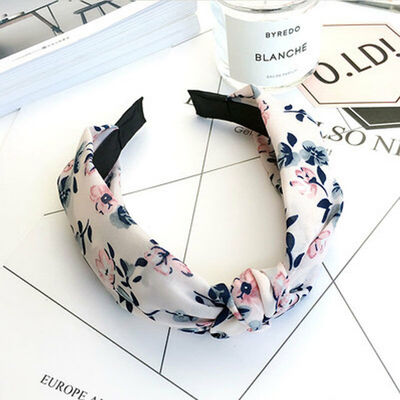 SUNSIOM Womens Headband Twist Hairband Bow Knot Cross Tie Velvet Headwrap Hair Band Hoop
SUNSIOM Womens Headband Twist Hairband Bow Knot Cross Tie Velvet Headwrap Hair Band Hoop