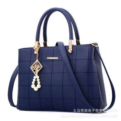 Fashion female bag handbag shoulder bag shoulder bag fashion bag small wholesale mixed batch one generation
Fashion female bag handbag shoulder bag shoulder bag fashion bag small wholesale mixed batch one generation