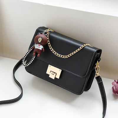 Spring&summer shoulder bag ladies new wave Korean version of Joker chain shoulder Messenger bag fashion simple 
Spring&summer shoulder bag ladies new wave Korean version of Joker chain shoulder Messenger bag fashion simple