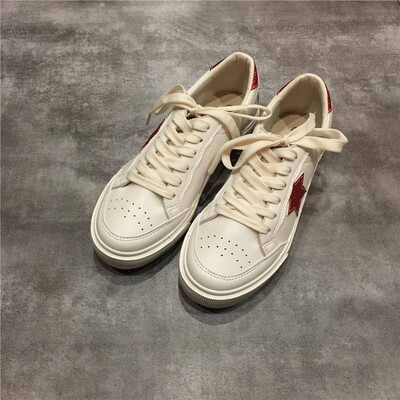 white shoes female Joker Korean lear shell head white shoes female 2019 spring new board shoes 
white shoes female Joker Korean lear shell head white shoes female 2019 spring new board shoes