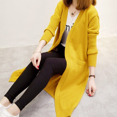Womens autumnwinter 2018 womens Korean version of solid color baggy knitted cardigan with a slim sweater jacket
Womens autumnwinter 2018 womens Korean version of solid color baggy knitted cardigan with a slim sweater jacket