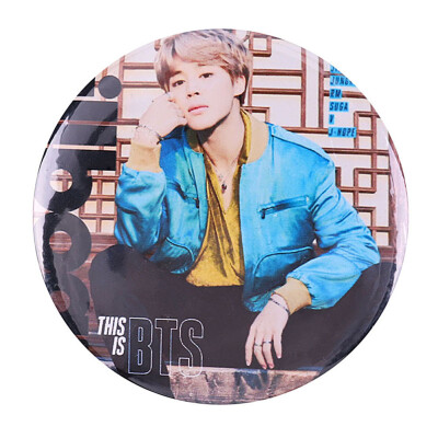 KPOP BTS Bangtan Boys Photo Same Style Alloy Badge Cute Cartoon Brooch Bag Pendant Boys Girls Accessories Hot Gift for Fans
KPOP BTS Bangtan Boys Photo Same Style Alloy Badge Cute Cartoon Brooch Bag Pendant Boys Girls Accessories Hot Gift for Fans