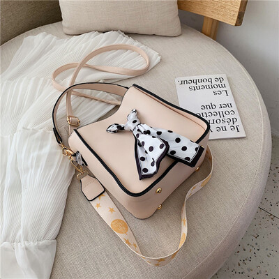 Summer Joker bag small fresh scarves broadband womens bag new 2019 fashion bucket bag Messenger bag
Summer Joker bag small fresh scarves broadband womens bag new 2019 fashion bucket bag Messenger bag