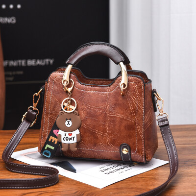 Womens large-capacity messenger bag Korean version of simple&stylish handbag tide Joker on the new shoulder bag
Womens large-capacity messenger bag Korean version of simple&stylish handbag tide Joker on the new shoulder bag