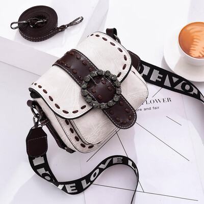 The new wave of womens handbags Korean fashion Joker ladies shoulder bag Messenger bag ins summer
The new wave of womens handbags Korean fashion Joker ladies shoulder bag Messenger bag ins summer
