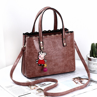 Summer bag ladys new fashion simple handbag Korean version Baitao fashion single shoulder bag inclined bag
Summer bag ladys new fashion simple handbag Korean version Baitao fashion single shoulder bag inclined bag
