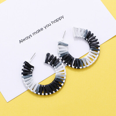 Flashbuy Trendy Rafite Round Pendantes Rattan Earrings Style Handmade Rattan Drop Earrings For Women Party Fashion Jewelry
Flashbuy Trendy Rafite Round Pendantes Rattan Earrings Style Handmade Rattan Drop Earrings For Women Party Fashion Jewelry