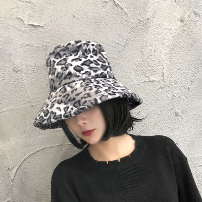 Japanese leopard-print fisherman hat female autumn-winter Korean hat male casual Plush warm basin hat student sunshade hat
Japanese leopard-print fisherman hat female autumn-winter Korean hat male casual Plush warm basin hat student sunshade hat