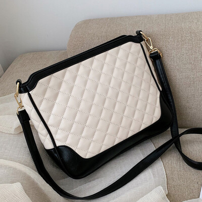 Korean version of the big bag 2019 new diamond chain shoulder bag fashion Joker large capacity slung bucket bag
Korean version of the big bag 2019 new diamond chain shoulder bag fashion Joker large capacity slung bucket bag
