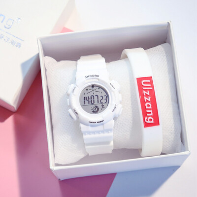 INS Running Watch Waterproof Nightlight Mini-timer Sports Electronic Watch for Children aged 10-12
INS Running Watch Waterproof Nightlight Mini-timer Sports Electronic Watch for Children aged 10-12