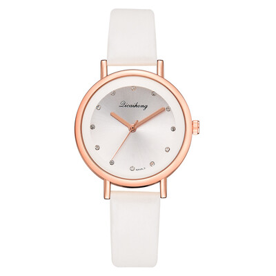 Fashion ladies new high-grade diamonds English watch wish hot color simple casual casual wild watches
Fashion ladies new high-grade diamonds English watch wish hot color simple casual casual wild watches