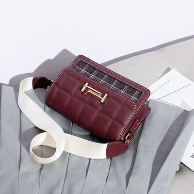 Summer small lady bag Chaozhou small square bag fashion Korean version single shoulder chain Baitao oblique Bag ins
Summer small lady bag Chaozhou small square bag fashion Korean version single shoulder chain Baitao oblique Bag ins
