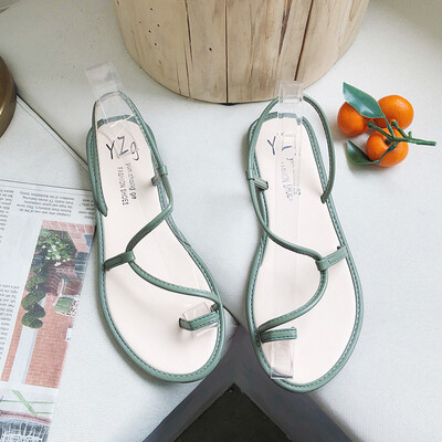 Sandals female Xia flat-soled students simple set of toes Korean version 100 soft sister beach vacation Roman shoe girl
Sandals female Xia flat-soled students simple set of toes Korean version 100 soft sister beach vacation Roman shoe girl