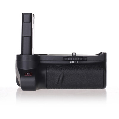 BG-2V Professional Vertical Battery Grip Camera Battery Grip Holder Compatible for Nikon D3400 Camera
BG-2V Professional Vertical Battery Grip Camera Battery Grip Holder Compatible for Nikon D3400 Camera