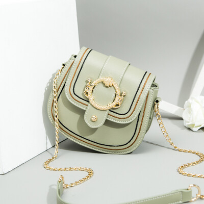 Summer ins fashion single shoulder little lady Chao Han version of 100 lap chain slanting bag small fresh
Summer ins fashion single shoulder little lady Chao Han version of 100 lap chain slanting bag small fresh