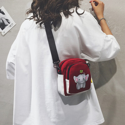 Small fresh Sen bag female 2019 new Korean version ins canvas shoulder Messenger bag wild Harajuku student bag
Small fresh Sen bag female 2019 new Korean version ins canvas shoulder Messenger bag wild Harajuku student bag