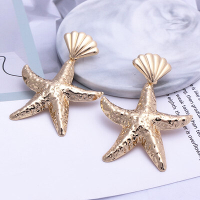 European Trendy Geometric Metal Big Drop Earring For Women Leaf Flower Round Brincos Statement Earring Party Jewelry Model Show
European Trendy Geometric Metal Big Drop Earring For Women Leaf Flower Round Brincos Statement Earring Party Jewelry Model Show
