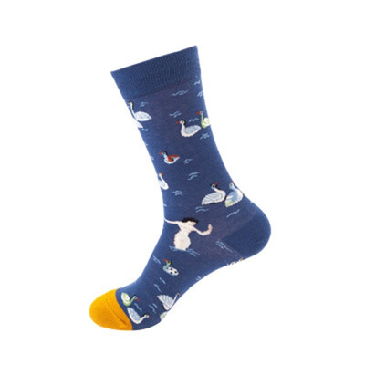 Hot fashion Drop shipping Autumn winter Retro Women New Art Van Gogh Mural World Famous Oil Painting Female Socks Funny Socks