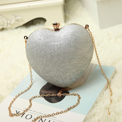 2017 Fashion Women Heart Pearl Bag Fashion Evening Bag Part Time Must Have Bag Best Shoulder Bag Mobile Phone Case
2017 Fashion Women Heart Pearl Bag Fashion Evening Bag Part Time Must Have Bag Best Shoulder Bag Mobile Phone Case