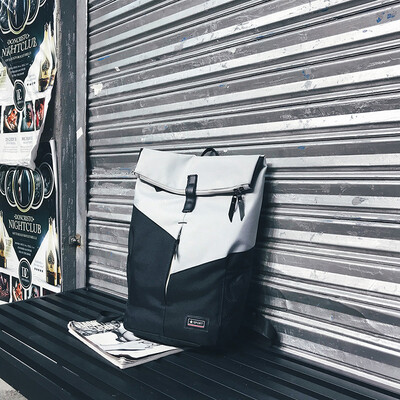 Large capacity double shoulder bag male impingement college wind 2018 ulzzang street photo personality fashion schoolbag
Large capacity double shoulder bag male impingement college wind 2018 ulzzang street photo personality fashion schoolbag