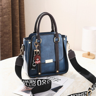 Womens bag 2019 summer new Korean fashion ladies big bag PU leather shoulder bag cross-border
Womens bag 2019 summer new Korean fashion ladies big bag PU leather shoulder bag cross-border