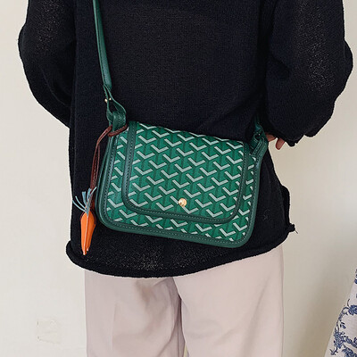 Emo dog tooth bag Korea Dadongmen small bag female 2019 new Korean fashion student shoulder Messenger bag
Emo dog tooth bag Korea Dadongmen small bag female 2019 new Korean fashion student shoulder Messenger bag