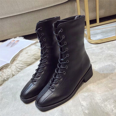 Winter&winter short boots retro low-heel Martin boots England style style style&square head middle-barrel boots
Winter&winter short boots retro low-heel Martin boots England style style style&square head middle-barrel boots