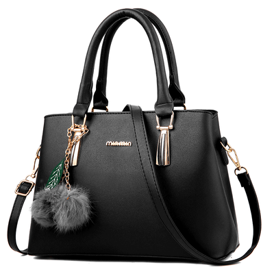 Brides Marriage Red Girl Fashion Korean Version Chao Baitao Large Capacity Simple Ladys Handbag
Brides Marriage Red Girl Fashion Korean Version Chao Baitao Large Capacity Simple Ladys Handbag