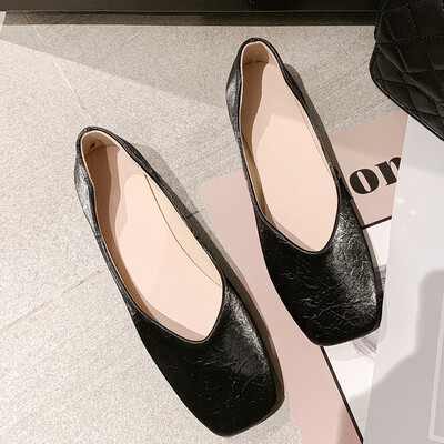 Single shoe woman 2019 summer celebrity flat bottom shallow square head soft skin soft sole pedal grandmother bean shoes autumn
Single shoe woman 2019 summer celebrity flat bottom shallow square head soft skin soft sole pedal grandmother bean shoes autumn