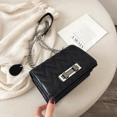 Advanced sense embroidery thread bag handbag 2019 new wave fashion foreign gas chain shoulder bag wild ins messenger bag
Advanced sense embroidery thread bag handbag 2019 new wave fashion foreign gas chain shoulder bag wild ins messenger bag