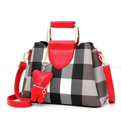 Summer ladiesbags are full of fashion ladies mothers with large single shoulder handbags&large oblique bags
Summer ladiesbags are full of fashion ladies mothers with large single shoulder handbags&large oblique bags